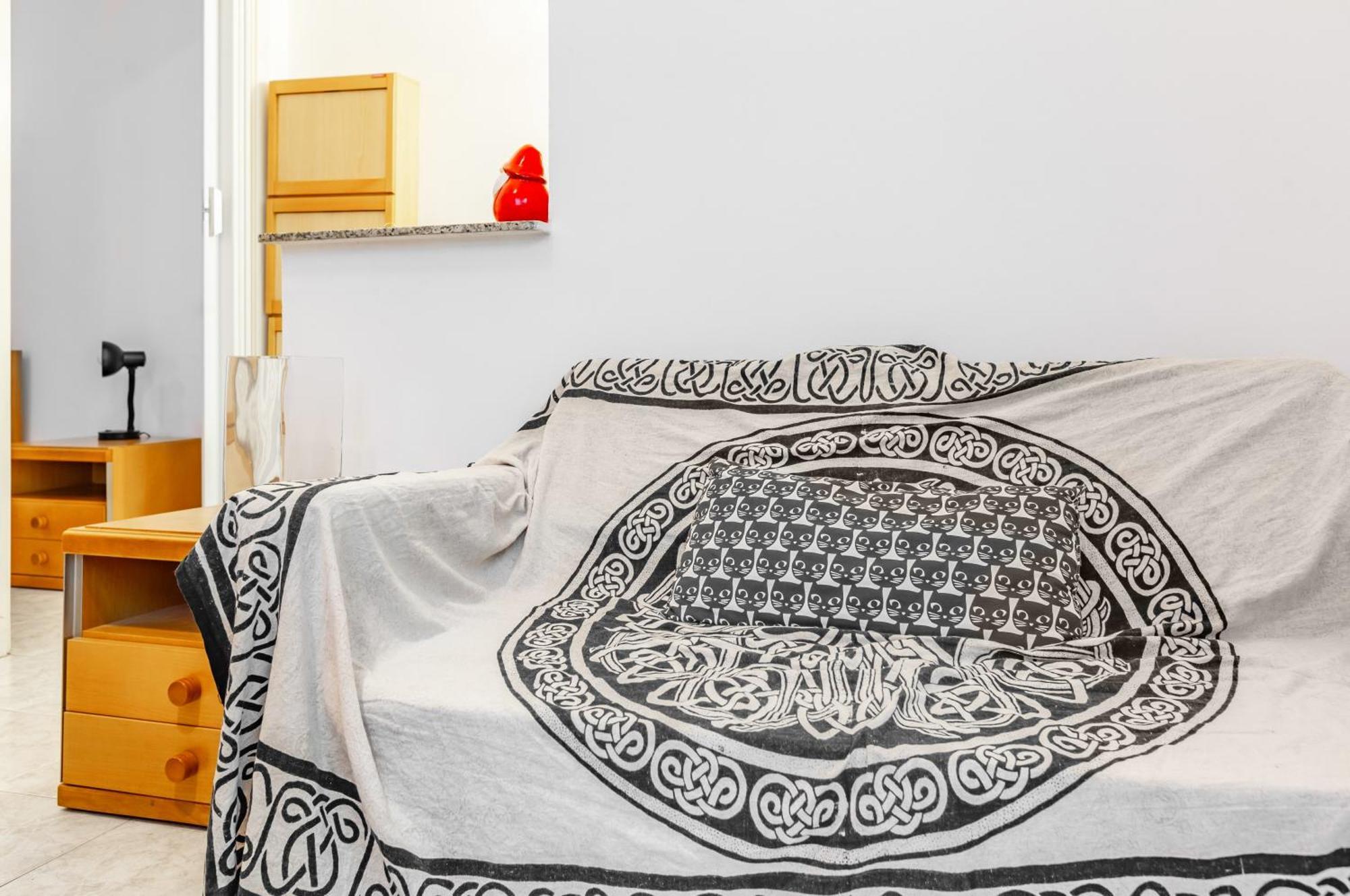 Lomellina Comfy Apartment Milan Bagian luar foto